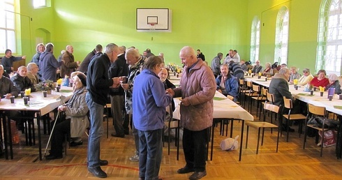 Wigilia dla samotnych i potrzebujących