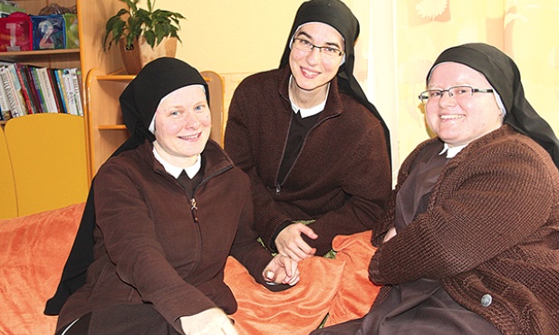 Trzeba dużo cierpliwości i pogody ducha, by wychowywać i kochać opuszczone dzieci 