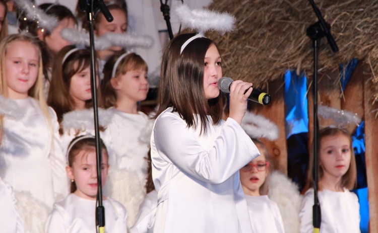 Świąteczny program "Ziarenek Nadziei"