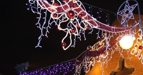 Niektórzy wolą wejść w Nowy Rok w ciszy, skupieniu i modlitwie