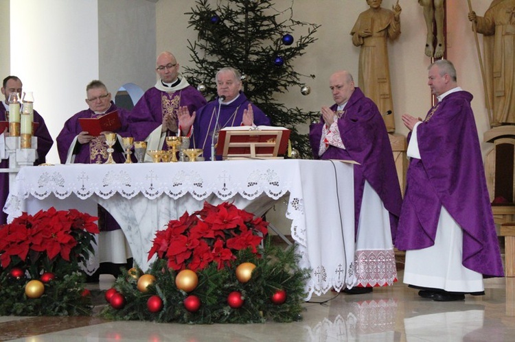 Pogrzeb śp. ks. Franciszka Mąkini SAC