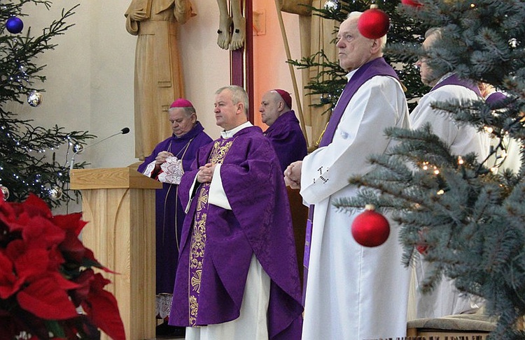 Pogrzeb śp. ks. Franciszka Mąkini SAC