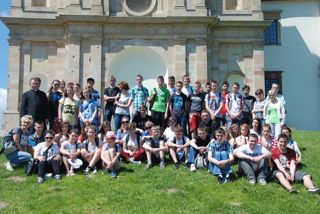 Pielgrzymka gimnazjalistów na Święty Krzyż 