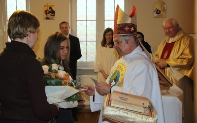 Eucharystii przewodniczył bp Henryk Tomasik. Z prawej ks. Wojciech Szary