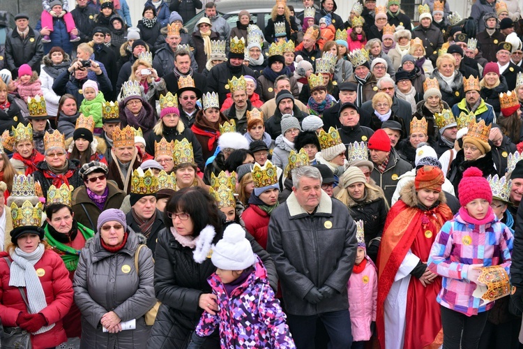 Nowa Ruda Słupiec - orszak - w drodze