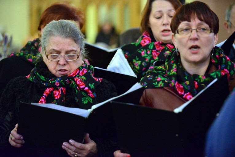 Nowa Ruda Słupiec - Orszak - Msza św.  
