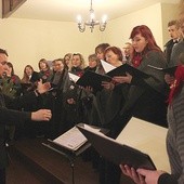  Akademicki Chór Politechniki Śląskiej zaśpiewał w kościele NMP Wspomożenia Wiernych w Gliwicach-Sośnicy