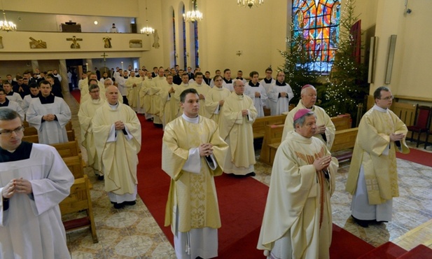 Celebra w intencji abp. Zygmunta Zimowskiego w seminaryjnej kaplicy