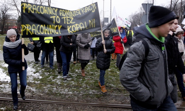 "2 tys. górników kontynuuje protest"