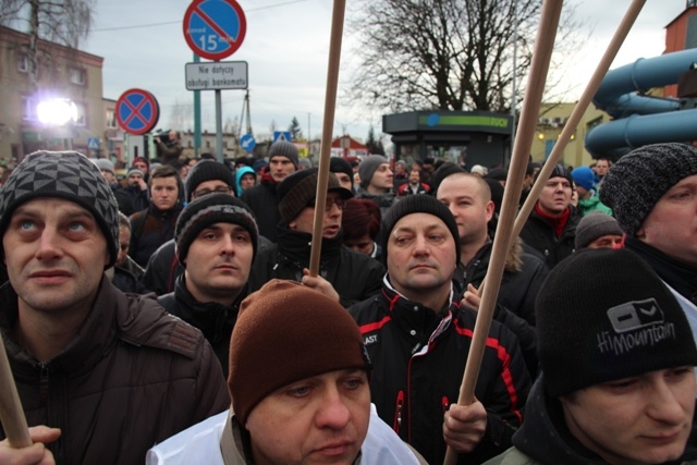 Manifestacja poparcia dla górników kopalni "Brzeszcze"