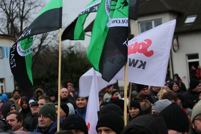 Manifestacja poparcia dla górników kopalni "Brzeszcze"