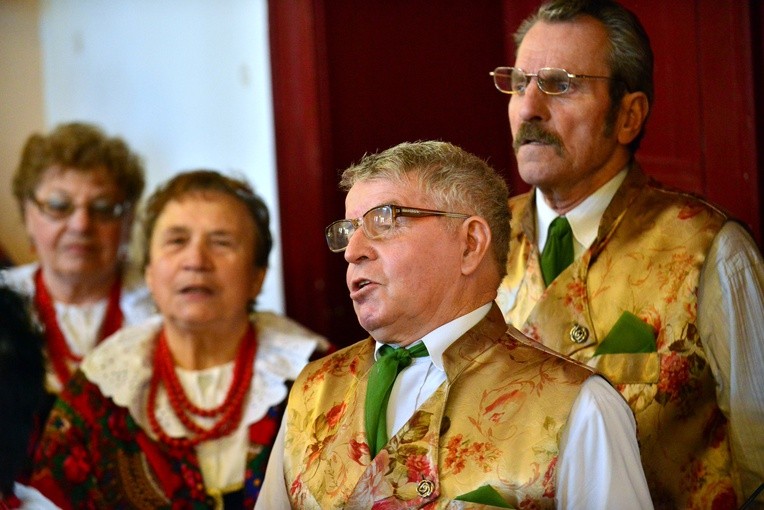 Siedemnaście i więcej się nie da