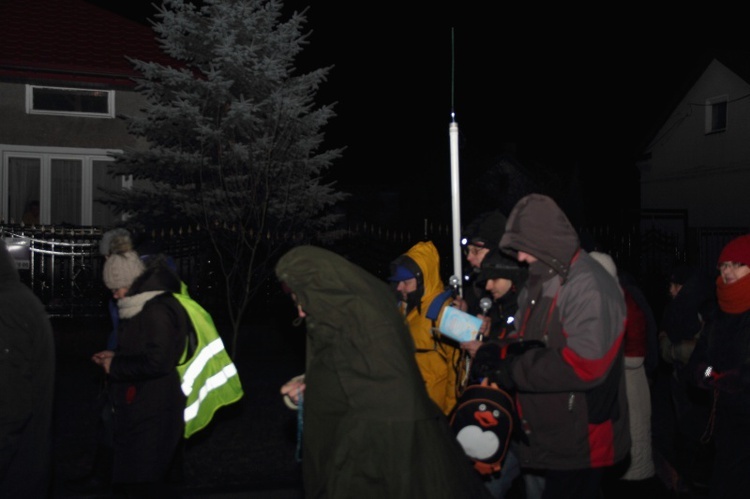 Nocna pielgrzymka z Miedniewic do Niepokalanowa