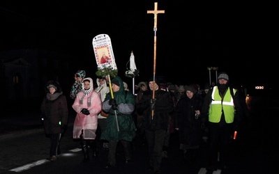 Druga nocna pielgrzymka z Miedniewic do Niepokalanowa