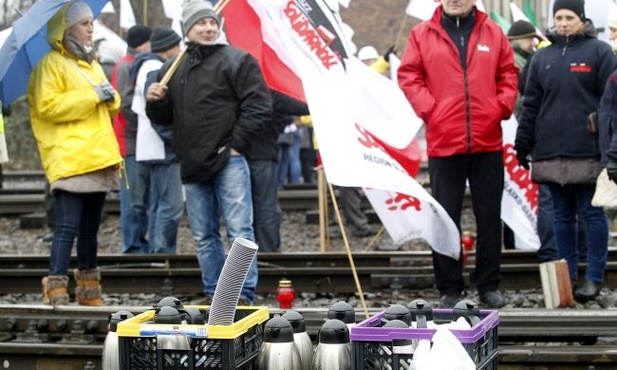 Protestują już w 4 kolejnych kopalniach