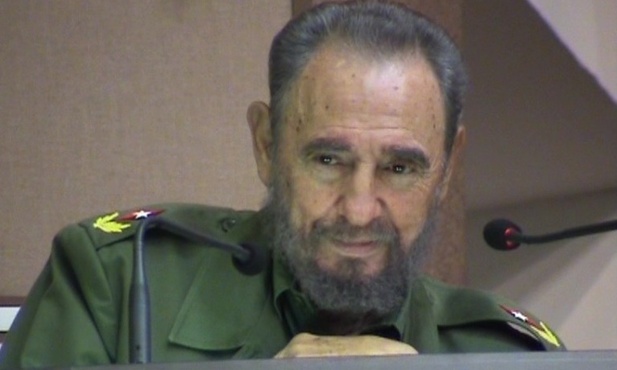 Fidel Castro dementuje pogłoski o swojej śmierci