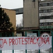 Protestuje kilka tysięcy górników z 12 kopalń