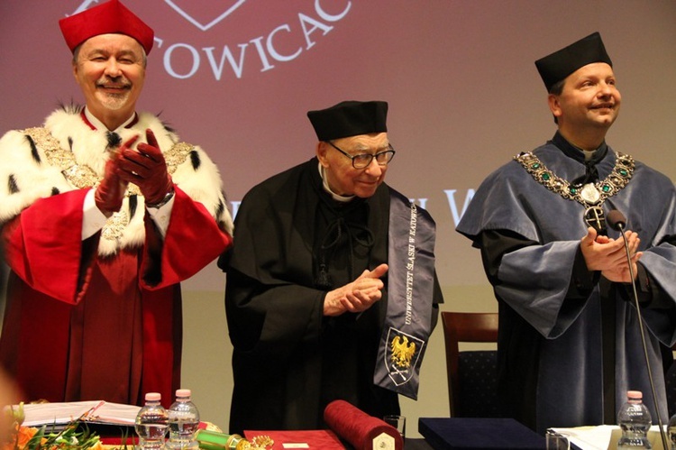 Tytuł doktora honoris causa dla abp. Wesołego