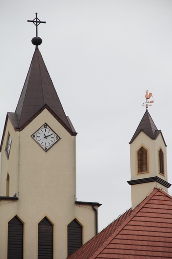 Odbudowany kościół w Jaśkowicach