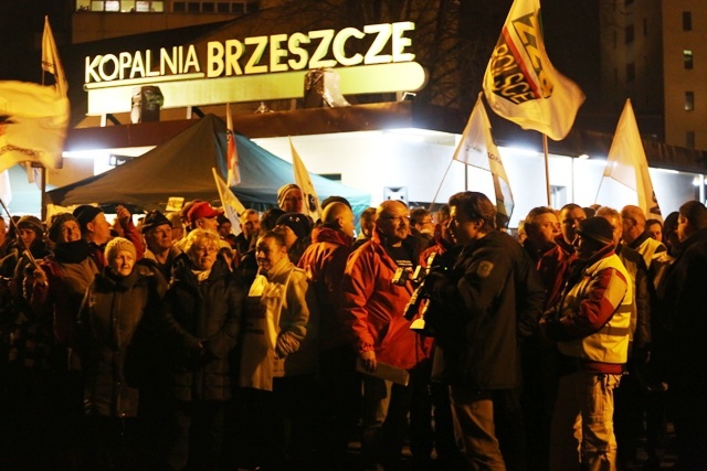 Protest mieszkańców pod kopalnią "Brzeszcze"