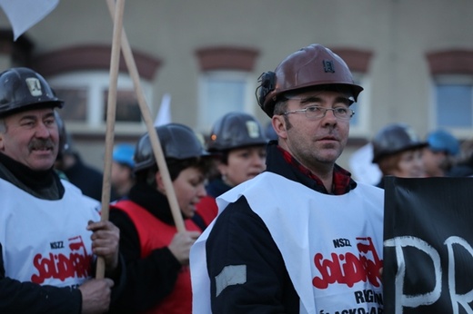 Protest mieszkańców pod kopalnią "Brzeszcze"