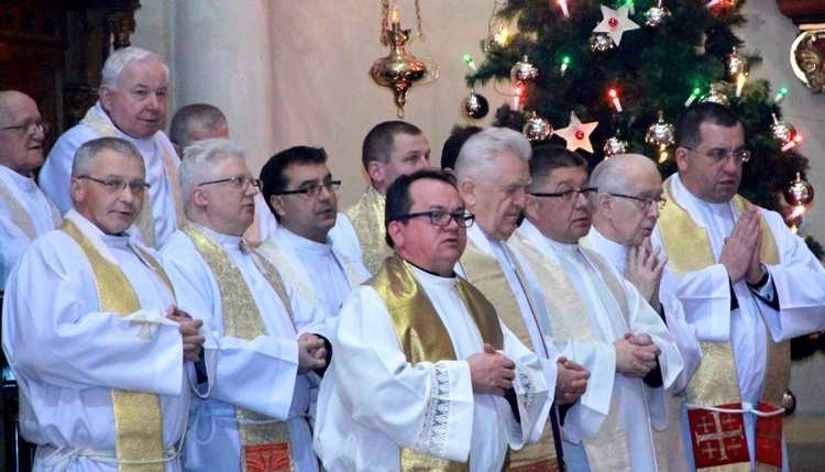 Tablice w Porąbce Uszewskiej