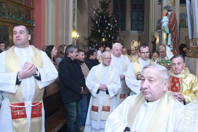 Tablice w Porąbce Uszewskiej