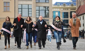 Polonez na szczęście przed maturą