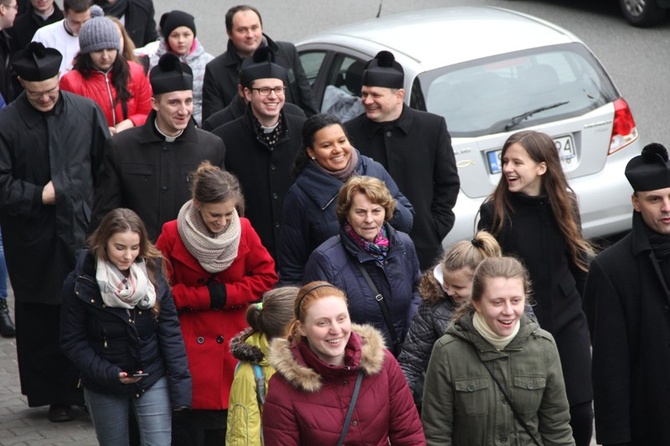 Symbole ŚDM w archikatedrze i seminarium