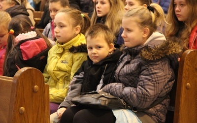 Symbole ŚDM w archikatedrze i seminarium