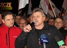 - Górnicy obronili kopalnię. Razem z mieszkańcami - mówi Stanisaw Kłysz, szef "Solidarności"