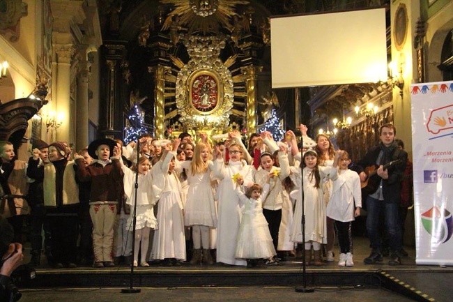 Koncert "Pod jednym niebem"