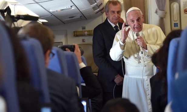 Cały tekst rozmowy papieża Franciszka z dziennikarzami