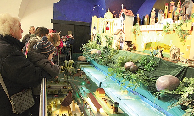 Klasztor kapucynów jest znany z ruchomej szopki. Odwiedza ją co roku ok. 40 tys. osób