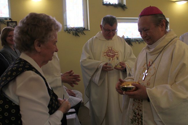 Poświęcenie kaplicy w DPS "Opoka" w Gliwicach 