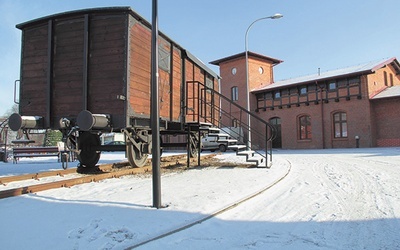  Centrum Dokumentacji Deportacji Górnoślązaków do ZSRR w 1945 r. w Radzionkowie
