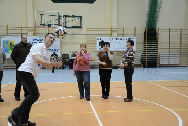 III Turniej Futsalu Księży