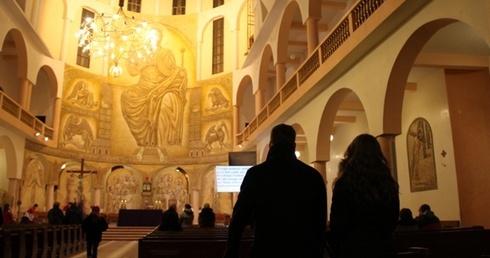 12 nocy w obronie życia