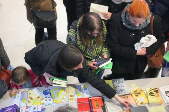 Prezenty w bibliotece