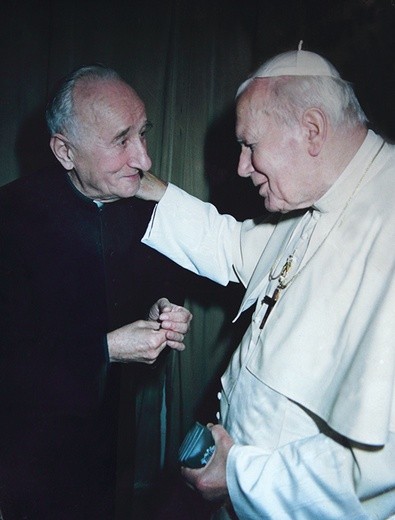 Jedno ze spotkań  ks. Franciszka Wąsali  z Janem Pawłem II