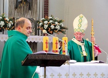 Abp Głódź mianował ks. Jacka Tabora nowym proboszczem parafii pw. św. Franciszka z Asyżu