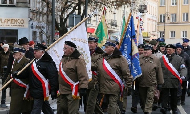 Zachowując pamięć