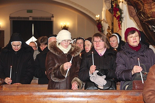  W święto Objawienia Pańskiego do Łowicza przybyła rzesza osób żyjących według rad ewangelicznych