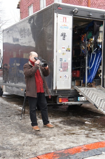 Na planie zdjęciowym w skierniewickiej parowozowni