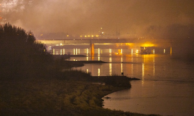 Pożar Mostu Łazienkowskiego