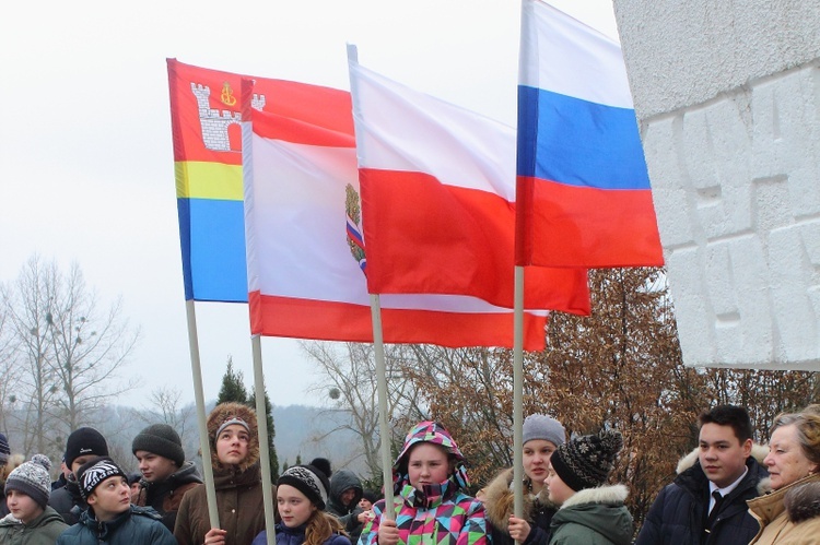 Obchody 70. rocznicy śmierci gen. Czerniachowskiego w Pieniężnie