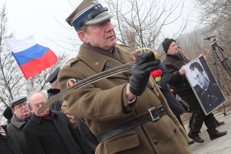 Obchody 70. rocznicy śmierci gen. Czerniachowskiego w Pieniężnie