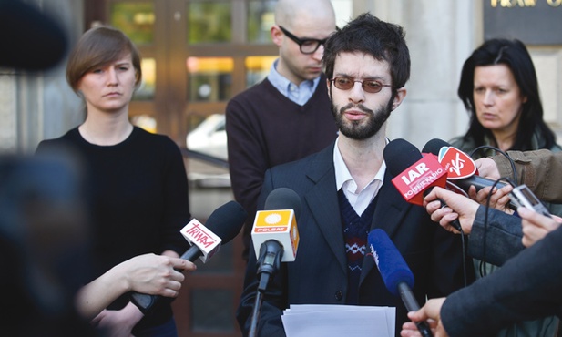 Konferencja prasowa Stowarzyszenia Komitet Kryzysowy Humanistyki Polskiej. Od lewej: Halszka Witkowska, Wojciech Engelking i Aleksander Temkin