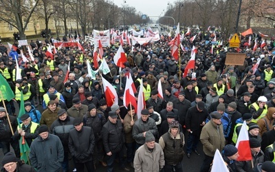 Rolnicy protestowali w Warszawie
