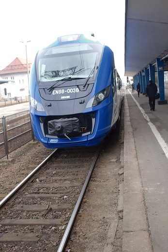 W Olsztynie oddano do użytku kolejny pociąg Impuls